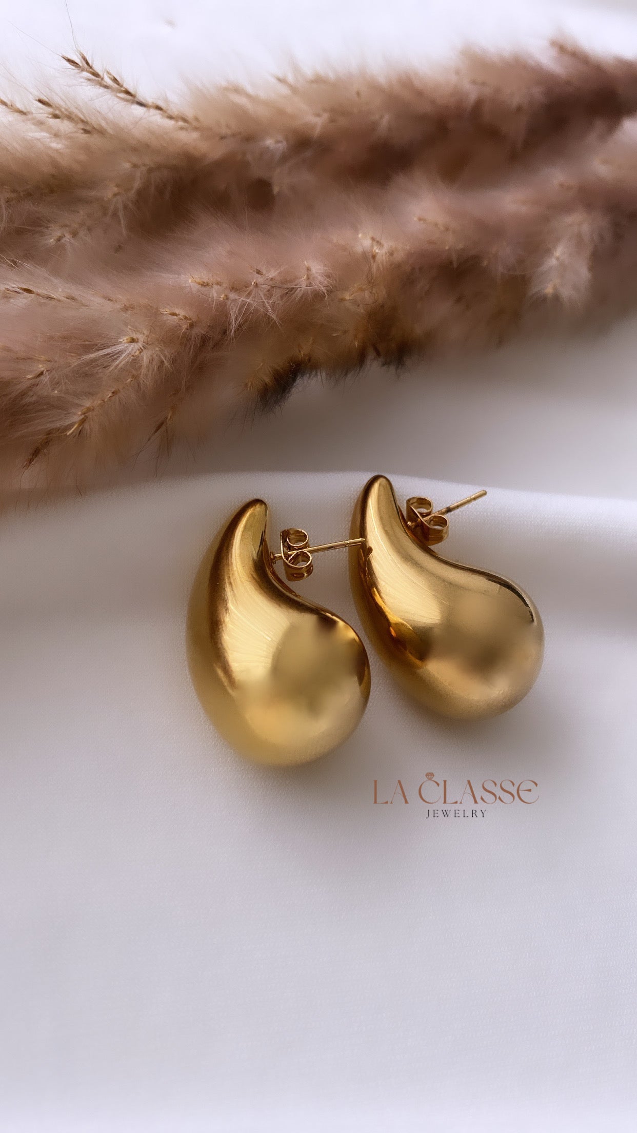 Waterdrop Earrings Gold